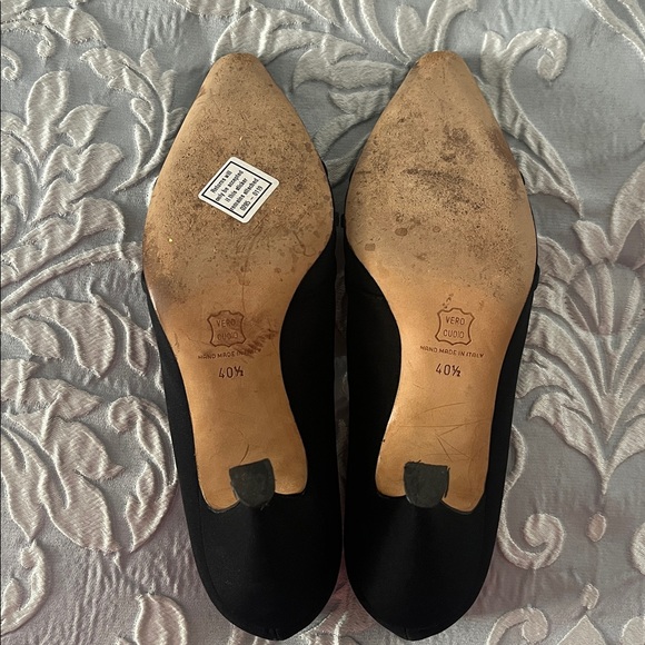 Manolo Blahnik Black Heels with Pleated Silk - Picture 6 of 12